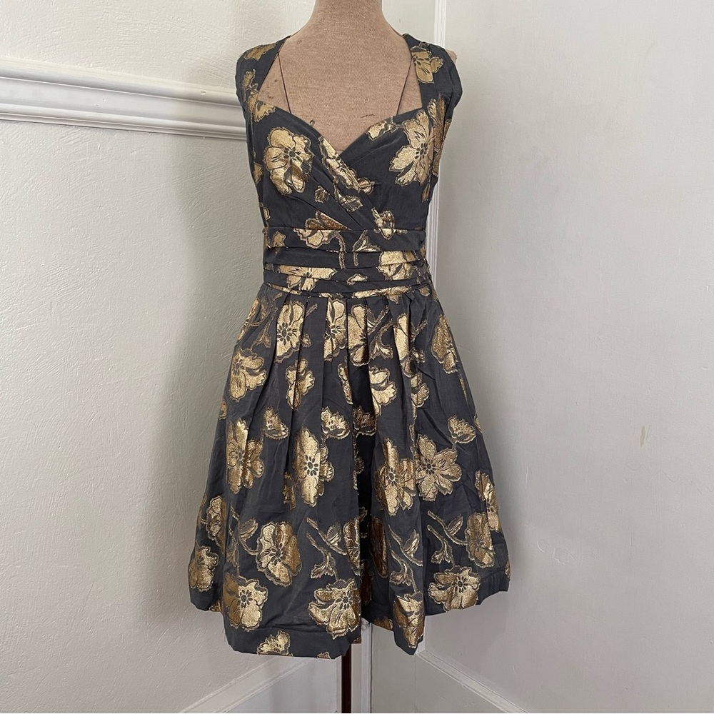 Floral Dress, Size S. Very pretty gray with gold flowers.
